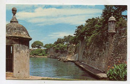 AK 114740 PUERTO RICO - San Juan - Sentry Boxes - Puerto Rico