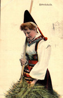 Rattvikskulla - Suède - Femme Du Pays En Costume - Folklore - Sweden - Suède