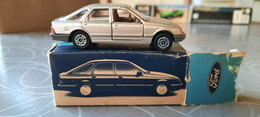 Corgi Ford Sierra 2.3 Ghia 1/64 - Corgi