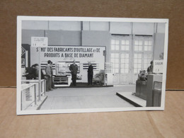 SYNDICAT DES FABRICANTS D'OUTILLAGE Et De PRODUITS A BASE DE DIAMANT Photo Stand Exposition - A Identifier