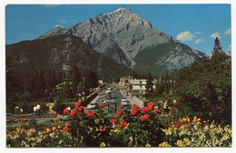 AK 115051 CANADA - Alberta - Banff Main Street And Cascade Mountain - Banff
