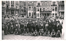 CPA Carte Postale Belgique Heist Sur Mer Photographie D'un Groupe Folklorique  VM63305 - Heist