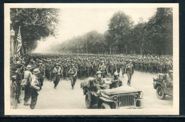 Guerre 1939/45 - Libération De Paris - L'Infanterie Américaine Défile Aux Champs Elysées  - F 170 - Guerre 1939-45