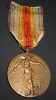 WW1 Médaille De La Victoire Interalliée Paul Dubois Grande Guerre Pour La Civilisation Belgique 9 Provinces Avec Ruban - Belgien