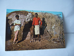 AFRICA AFRIQUE NOMADES ETHIOPIENS DEVANT LEUR HUTTE CPM  PAP L.D07104 ANNONAY - Ethiopie