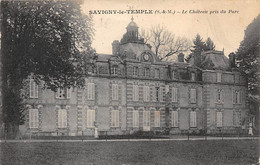 Savigny Le Temple          77          Le Château            (voir Scan) - Savigny Le Temple