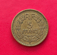 Belle Monnaie De 5 Franc Lavrillier En Cupro-alu 1945 C. Etat TTB - 5 Francs