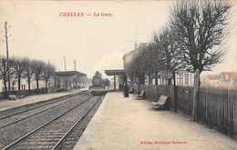 Chelles          77       Intérieur De La Gare Train      (voir Scan) - Chelles