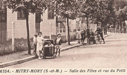 Mitry Mory * Salle Des Fêtes Et Rue Du Petit Vivier * Landau Pram Kinderwagen Enfants Pram Poussette - Mitry Mory