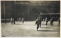 CPA - Carte-Photo - Mines > Sortie Des Mineurs Remontant Du Fond - TBE - Mines