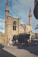 NICOSIA SELIMIYE MOSQUE, ST SOPHIA CATHEDRAL, PEOPLE - Chypre