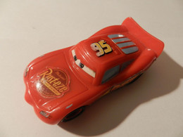 Disney Cars  95 LMC Queen (lengte 75mm)    *** 3774   *** - Altri & Non Classificati