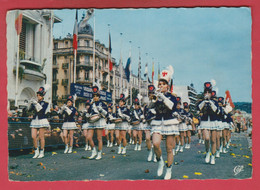 Nice - Carte Postale Officielle Des Majorettes - 1966 ( Voir Verso ) - Carnaval