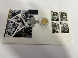 (3 Oø 25 A) ANZAC Miilitary 1995 FDC + $2.00 In Flinders Fields ANZAC Coin 2015 - 2 Dollars