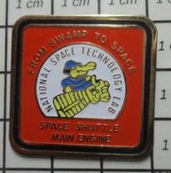 512d Pin's Pins / Beau Et Rare / ESPACE / SPACE SHUTTLE MAIN ENGINE FROM SWAMP TO SPACE - Espace