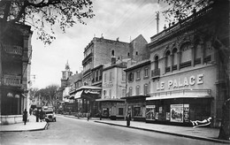 Salon De Provence * Cinéma Ciné LE PALACE , Le Cours Carnot - Salon De Provence