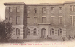 Armentières * Le Collège De Jeunes Filles * Bâtiment De L'administration * école - Armentieres