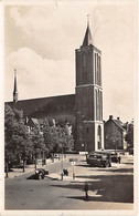 E555 - Bussum Brink Met Kerk - Oude Bus - - Bussum