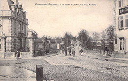 FRANCE - 88 - CHARMES - LE PONT ET L'AVENUE DE LA GARE - Carte Postale Ancienne - Charmes