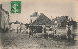 Dornecy * L'abreuvoir Du Village * Lavoir * Chevaux Villageois - Autres & Non Classés