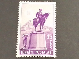 TÜRKEY--1940-50 -   15K      DAMGASIZ - Unused Stamps
