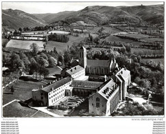 CPSM (Réf :F303)  EN AVION AU-DESSUS DE DOURGNE (TARN 81) Abbaye Saint-Benoit Den Calcat - Dourgne