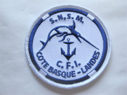 ECUSSON SNSM SAUVETAGE EN MER CFI COTE BASQUE - LANDES SCRATCH AU DOS 80MM - Feuerwehr