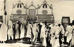 Saudi Arabia, MECCA MAKKAH مكة, Water From The Zemzem Well, Islam (1950s) RPPC - Arabie Saoudite