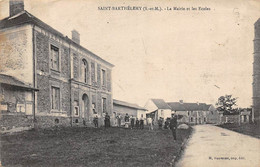 Saint Barthélémy En Beaulieu         77        La Mairie Et Les Ecoles      (voir Scan) - Autres & Non Classés