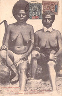 Nouvelle Calédonie - Popinées De La Tribu De Saint Louis - Cliché Caporn - Femme Sein Nu - Carte Postale Ancienne - New Caledonia