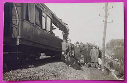 Carte Photo Sens Accident De Train Catastrophe Ferroviaire 1915 Carte Postale 89 Yonne Rare Photographe Henri Pissot - Sens