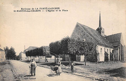 Saint Martin Des Champs           77         L'Eglise Et La Place               (voir Scan) - Autres & Non Classés