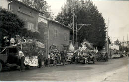 Carte Photo Chasselay Canton De Limonest Fête De La Poire Journée De La Poire Pera 梨 Pear 9 Septembre 1934 Rhône B.Etat - Other & Unclassified