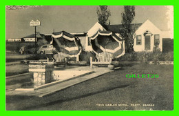 PRATT, KS - TWIN GABLES MOTEL  ARTVUE POST CARD CO - - Andere & Zonder Classificatie