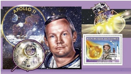 GUINEE République. Cosmos Espace APOLLO 11 Bf De Luxe ** MNH  émis En 2006 ( John Glenn) - Afrika