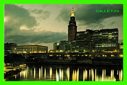 CLEVELAND, OH - NIGHT VIEW OF THE CLEVELAND DKYLINE - WILBUR EVANS CO - WRITTEN IN 1982 - - Cleveland
