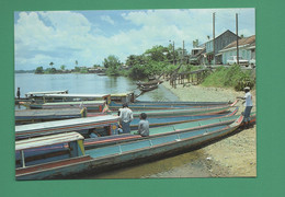 Guyane Française Les Taxis De Maroni - Saint Laurent Du Maroni