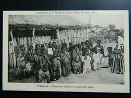 ANGOLA              POSTULANTE INDIGENE ENSEIGNANT LA PRIERE - Angola