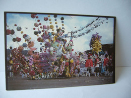 ONE OF THE SPECTACULAR CARNIVAL BANDS DURING THE PARADE ON STAGE AMERIQUE ANTILLES TRINIDAD CPM PHOTO DANA BROWN - Trinidad