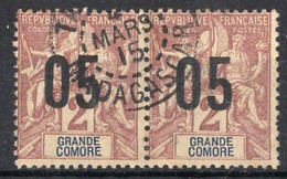 GRANDE COMORE Timbre-poste N° 20 Paire Oblitérée Cote : 4€00 - Gebraucht