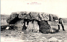 81 VAOUR  - Le Dolmen - Vaour