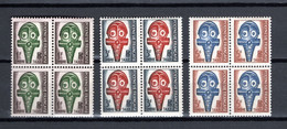 POLYNESIE  TAXE  N°  1 à 3 BLOCS DE QUATRE TIMBRES    NEUFS SANS CHARNIERE COTE  11.60€   MASQUE - Postage Due