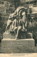 CPA-75 - PARIS -Le Monument De Victorien SARDOU , Place De La Madeleine -Ann.1923  * 2sca - Statues