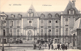 FRANCE - 80 - ABBEVILLE - L'Hôtel Dieu - Enfants Devant La Grille - Carte Poste Ancienne - Abbeville