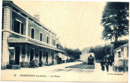 Ardèche : SERRIERES : La Gare : Transport - Chemin De Fer - Gare Avec Train : Animée - Serrières