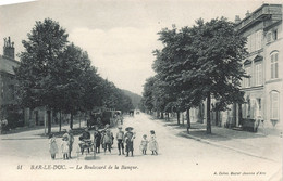 France - Bar Le Duc - Le Boulevard De La Banque - Edit. Colas Bazar Jeanne D'arc - Animé - Carte Postale Ancienne - Bar Le Duc
