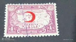 TÜRKEY--YARDIM PULLARI-1930-40  KIZILAY CEMİYETİ 1 PİASTRE  DAMGALI - Timbres De Bienfaisance