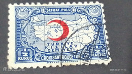 TÜRKEY--YARDIM PULLARI-1930-40  KIZILAY CEMİYETİ 0.50 PİASTRE  DAMGALI - Francobolli Di Beneficenza