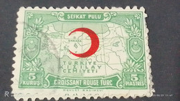 TÜRKEY--YARDIM PULLARI-1930-40  KIZILAY CEMİYETİ 5 PİASTRE  DAMGALI - Francobolli Di Beneficenza