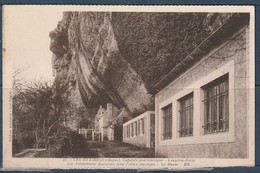 Carte Postale. France. Dordogne. Les Eyzies. Capitale Préhistorique. Laugerie-Basse. - Les Eyzies